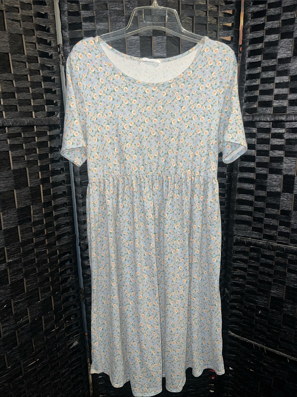 Bombom size Large Blue Floral Short-Sleeve Gathered Waist Dress